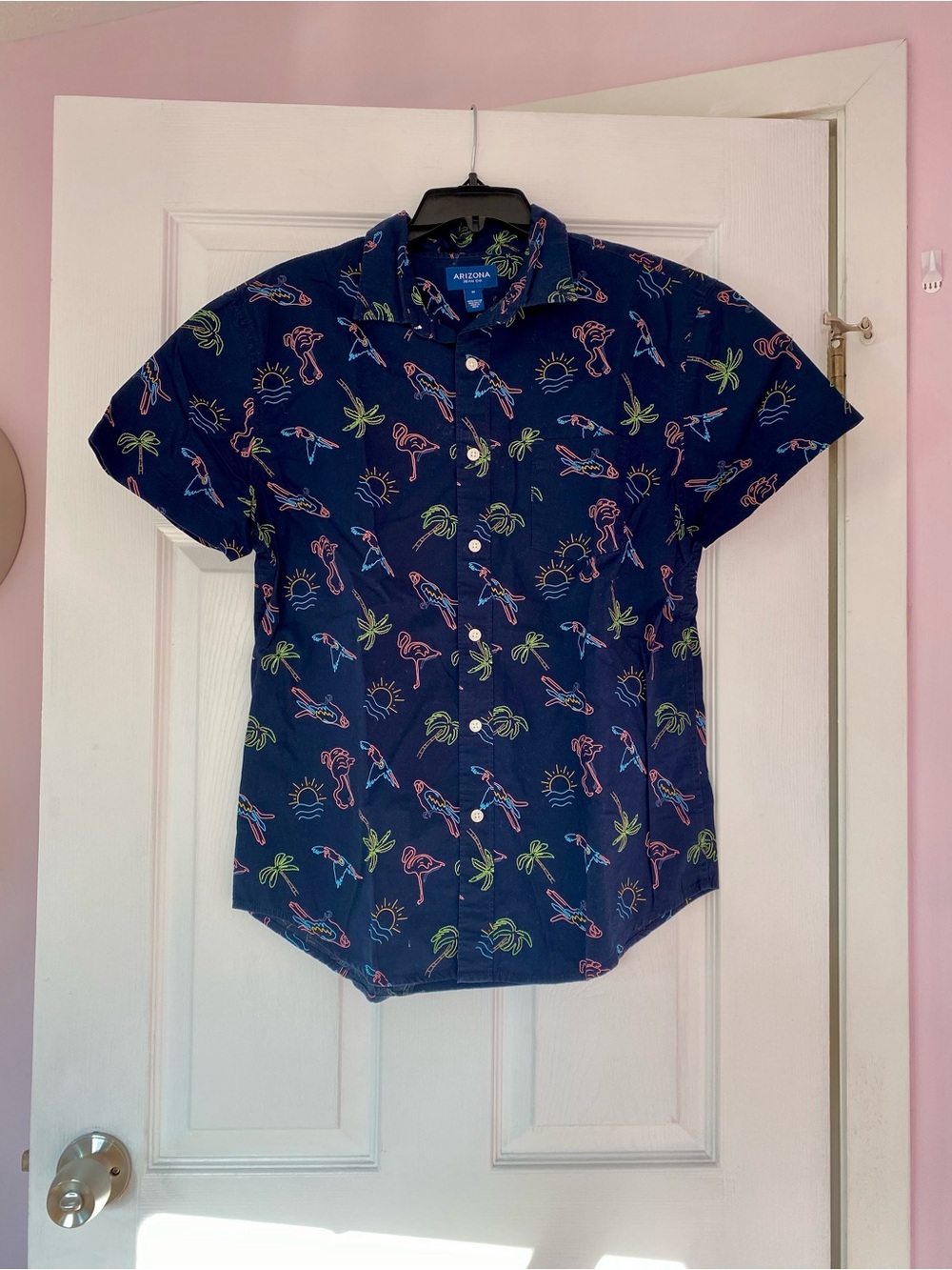 Arizona Jean Company Navy Tropical Print Short-Sleeve Shirt size medium